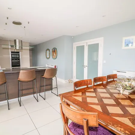 Seabrooke House Carlingford